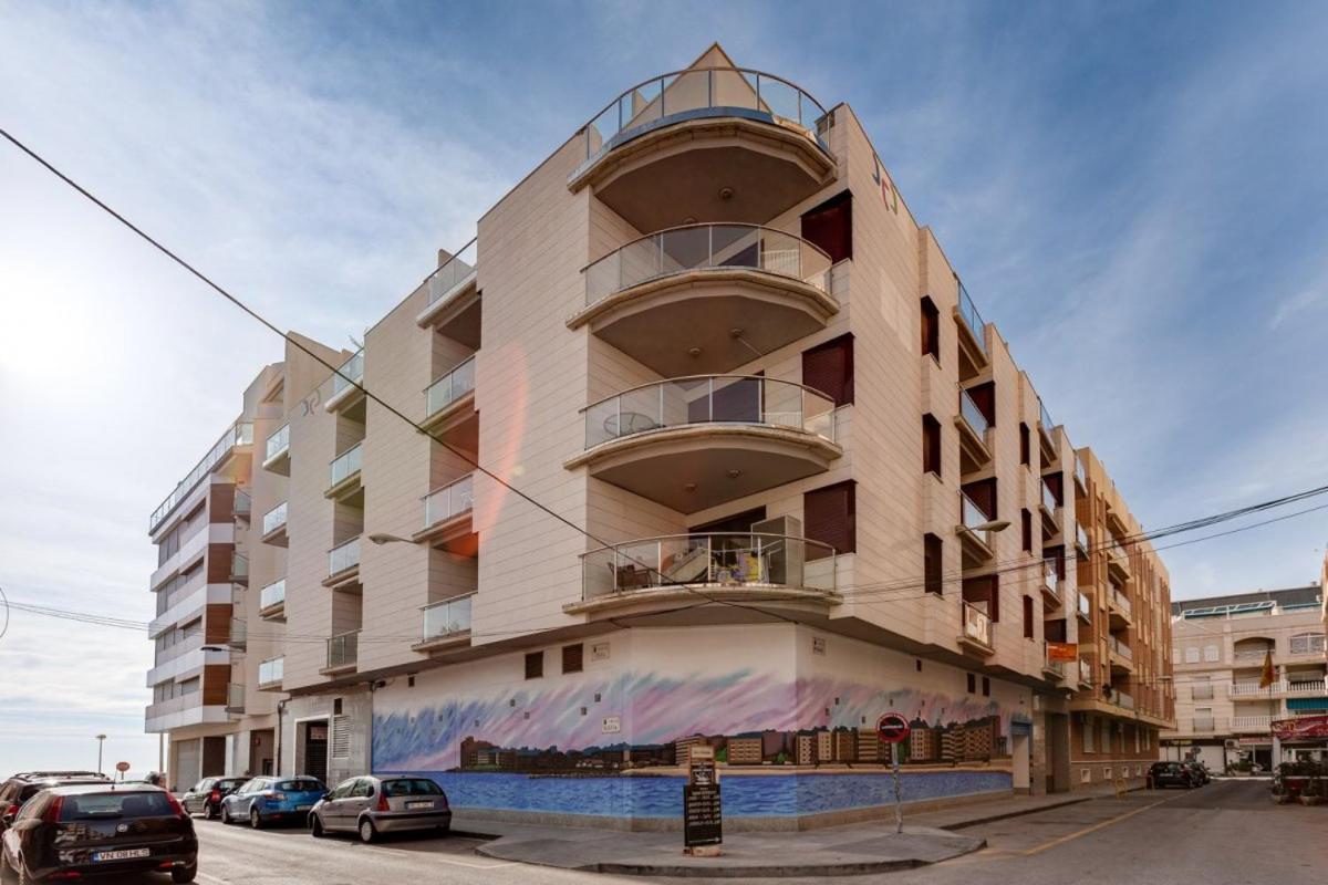 Nice Apartment With Terrace On The Los Locos Beach Torrevieja Ngoại thất bức ảnh